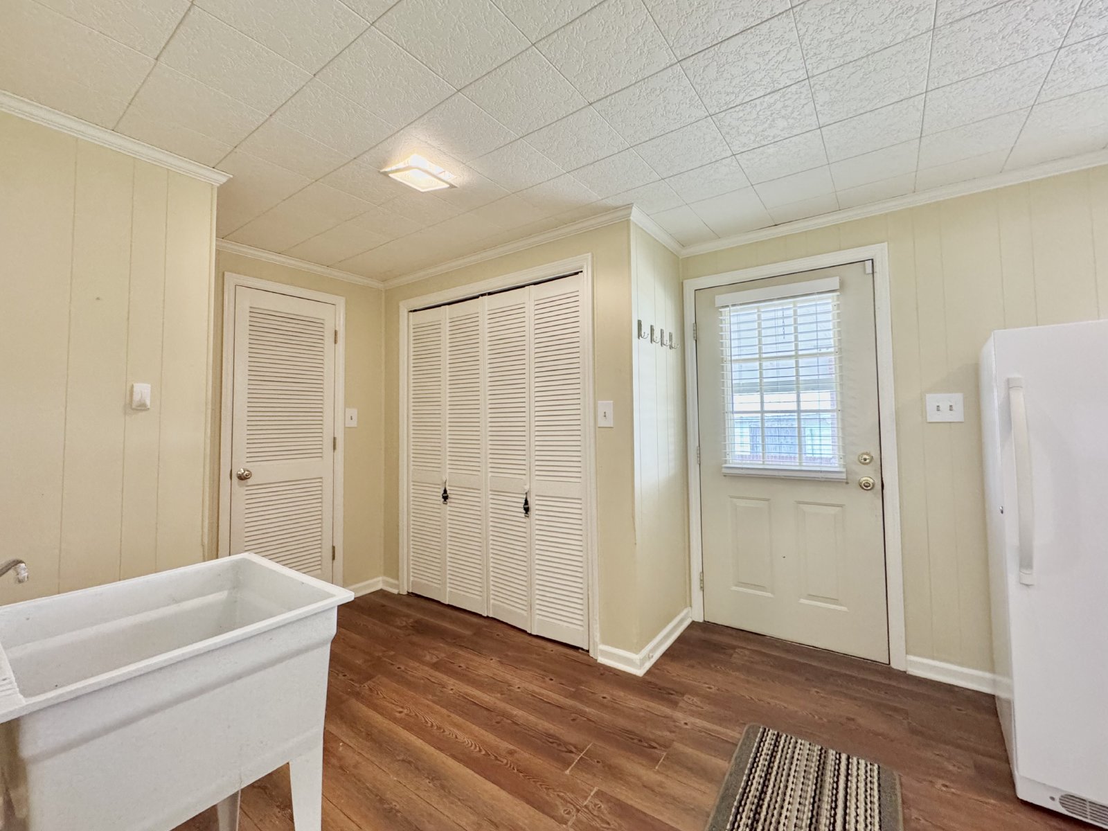 Country Living property image