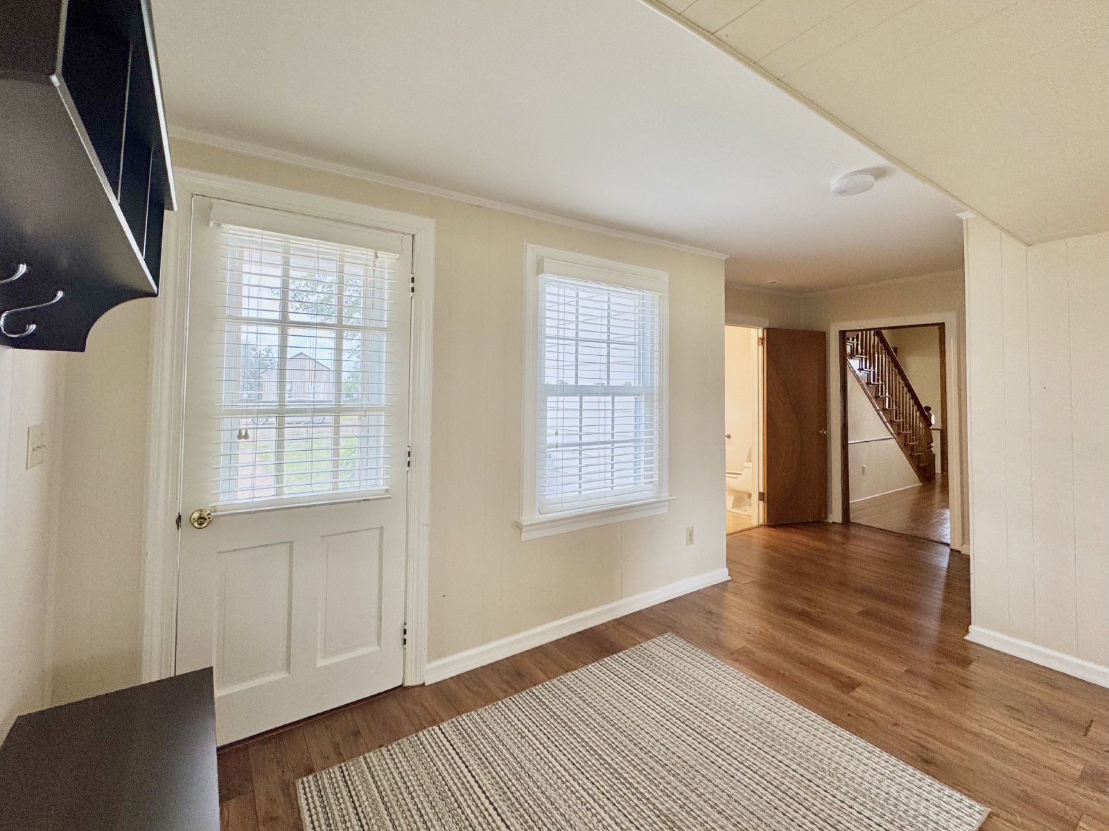 Country Living property image