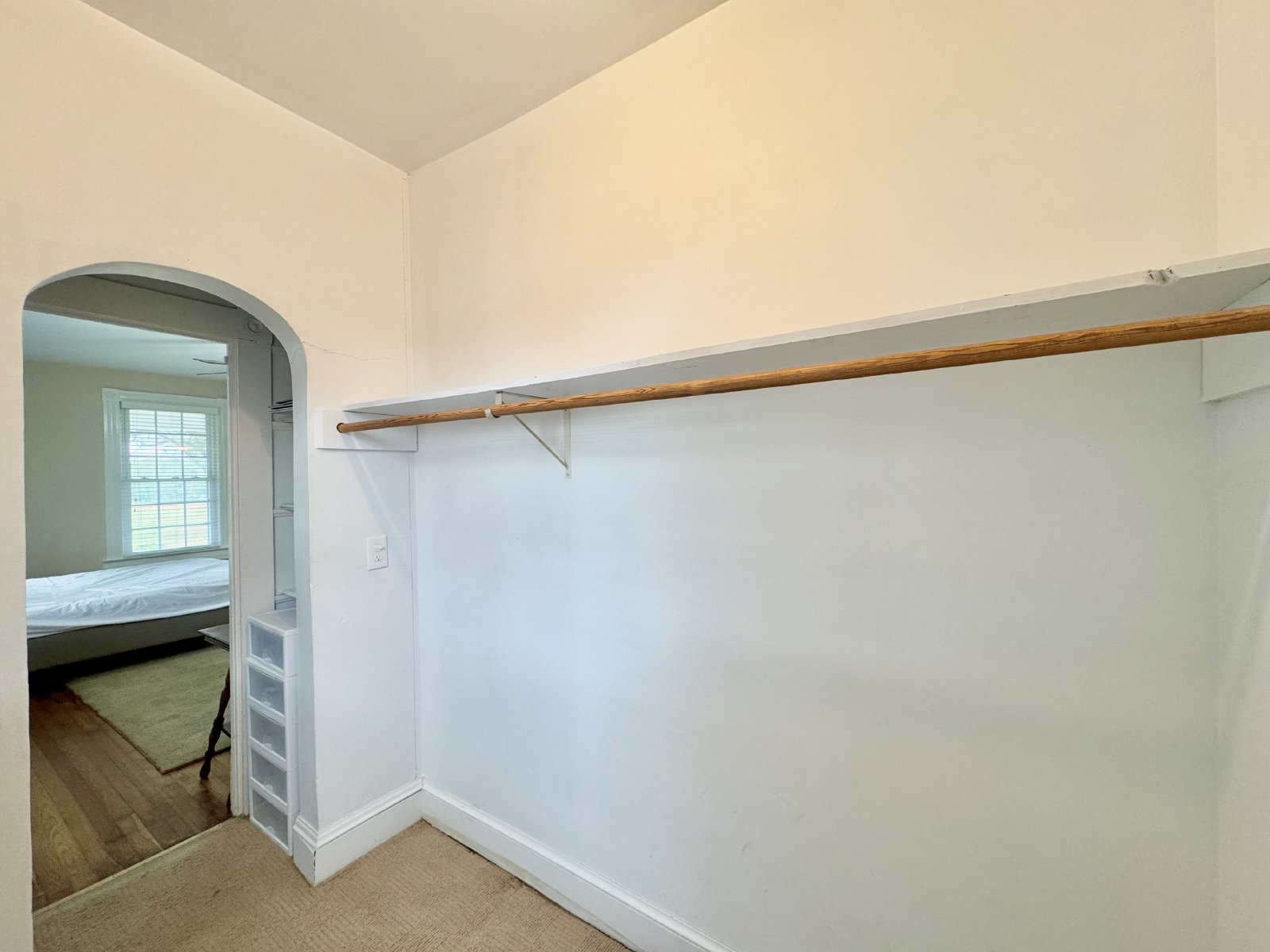 Country Living property image