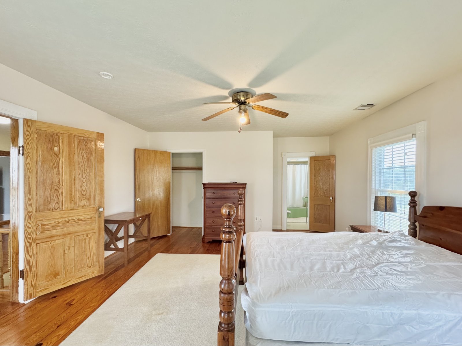 Country Living property image