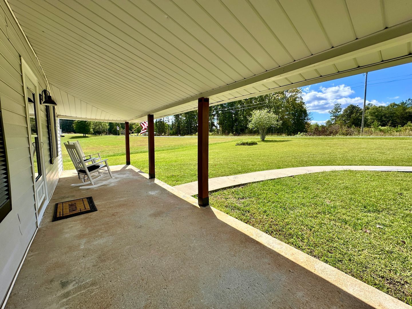 Charming 3 Bedroom Home for Rent – Recently Renovated! property image