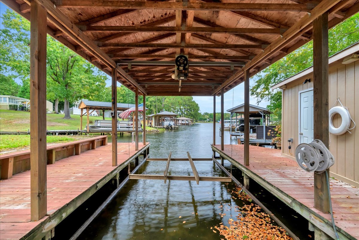 Welcome to Your Lake Gaston Getaway! property image