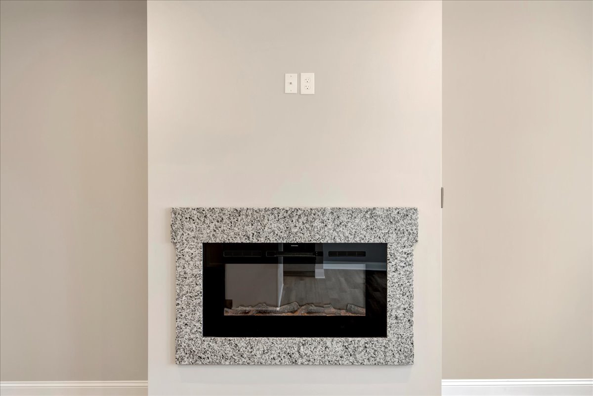 Cherfran Townhomes: Luxury Living in the Heart of South Hill property image