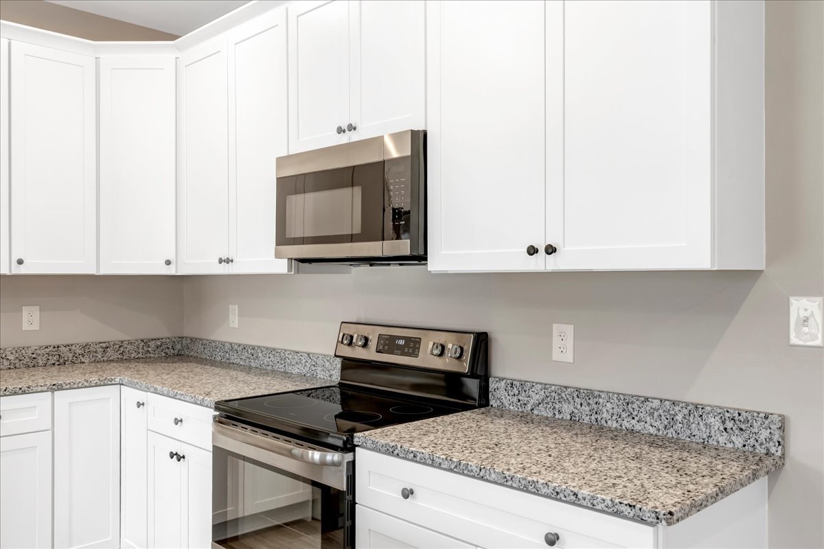 Cherfran Townhomes: Luxury Living in the Heart of South Hill property image