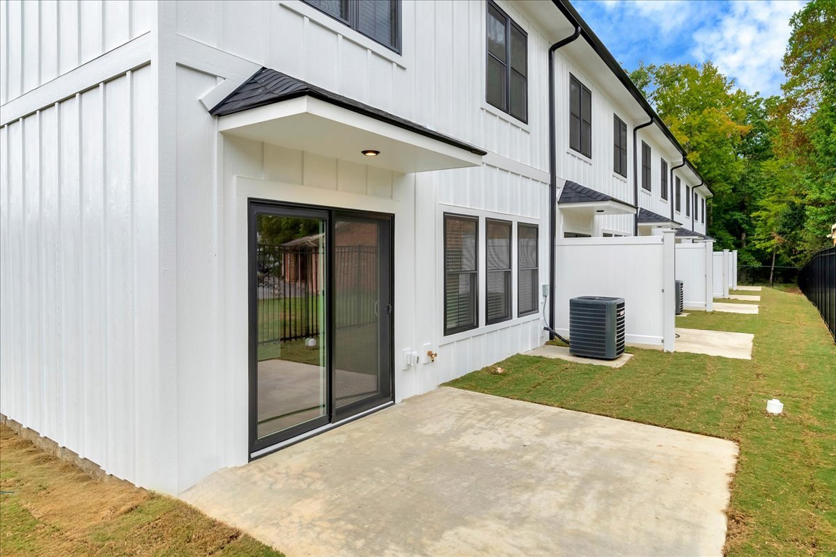 Cherfran Townhomes: Luxury Living in the Heart of South Hill property image