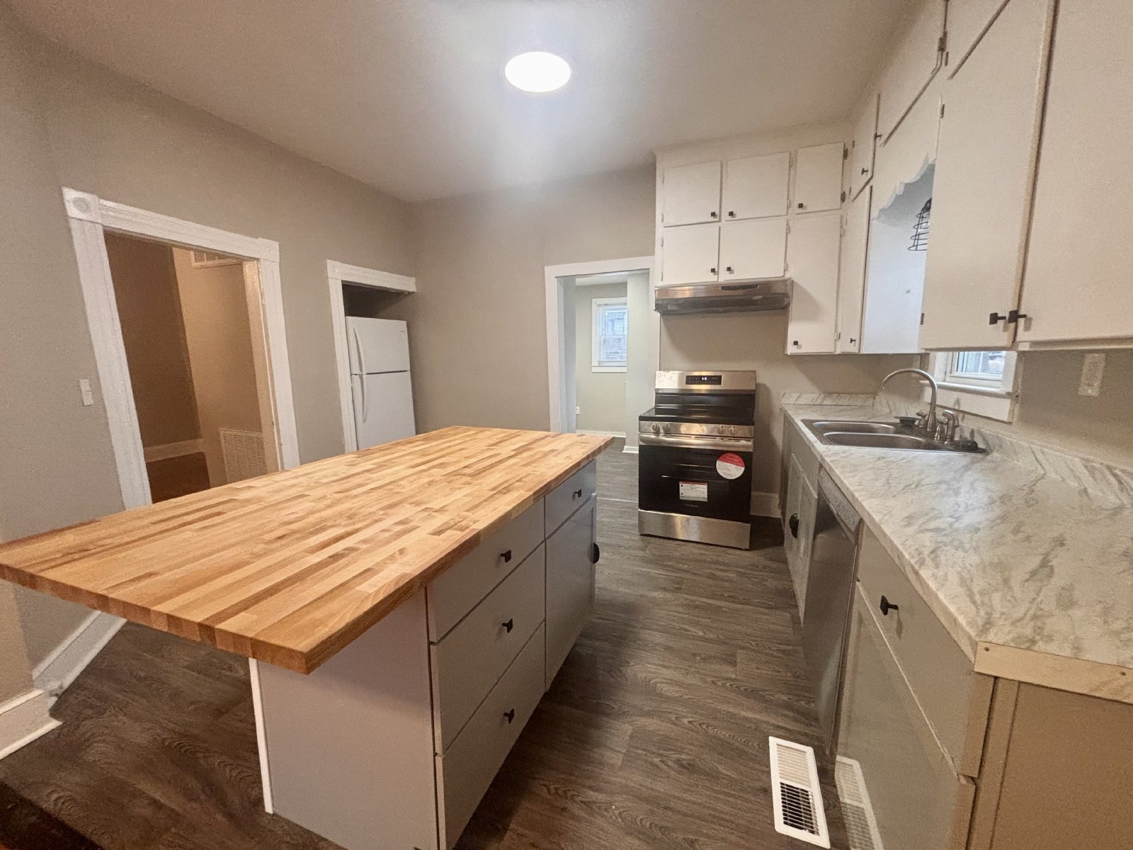 You’re here. You’re home. You’re happy.-SHORT TERM RENTAL OPTIONS AVAILABLE property image