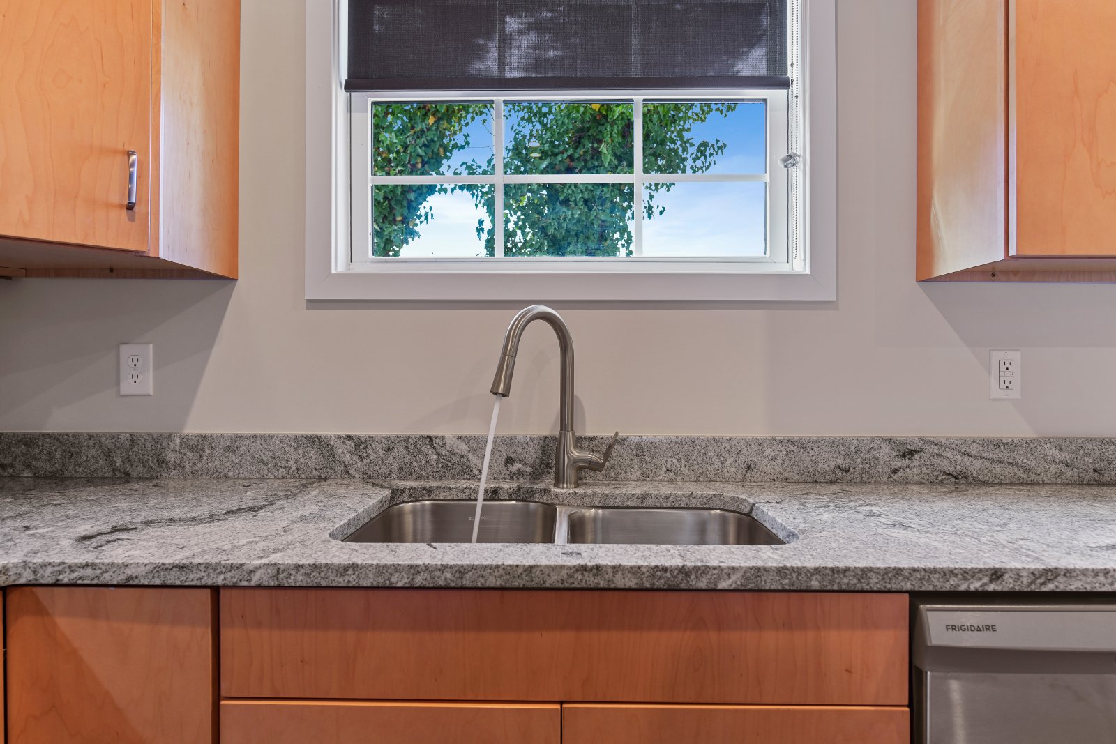 Lofts of Franklin II-Waiting for You!!! property image