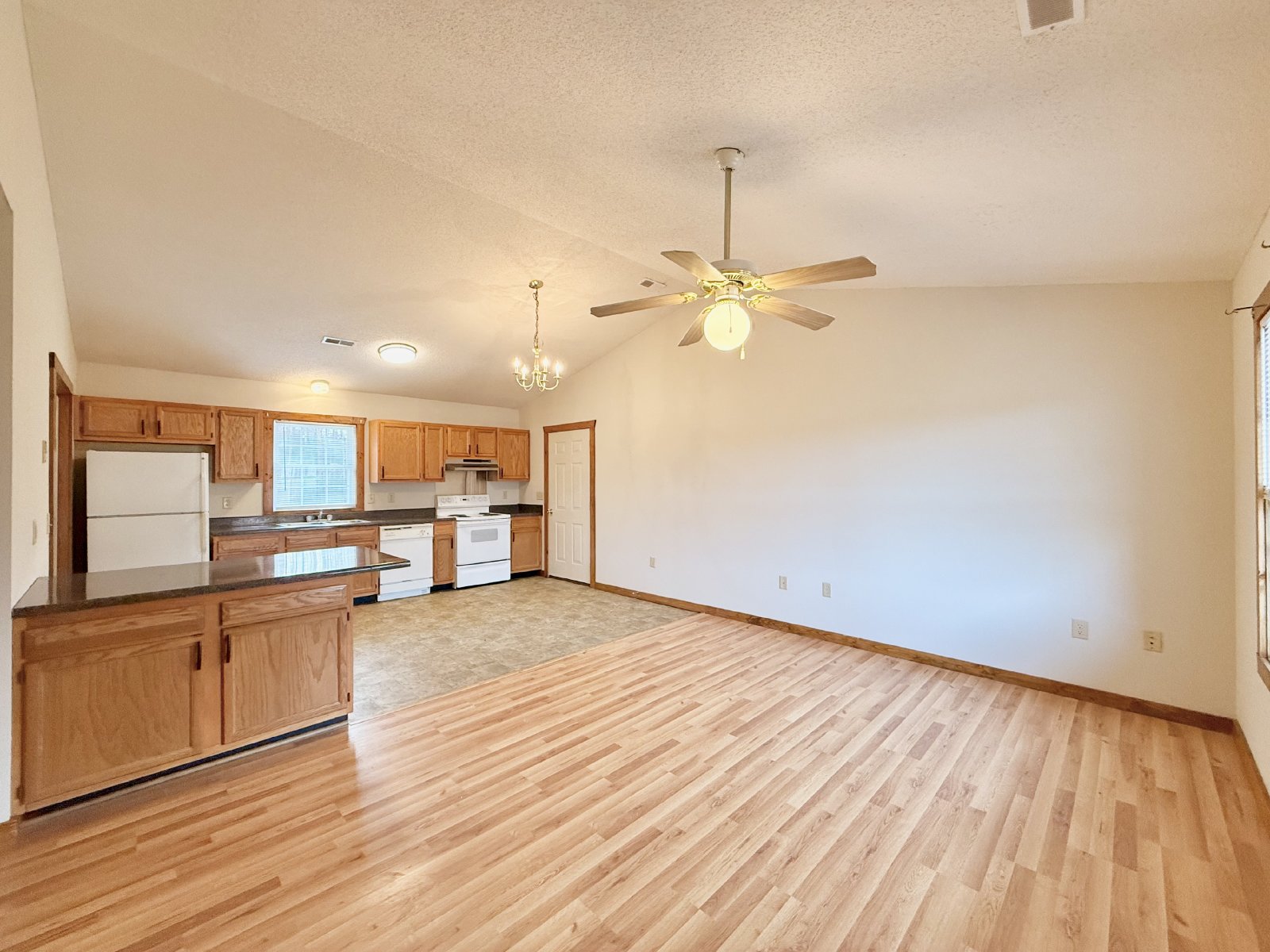 The Home You’ve Been Searching For! property image