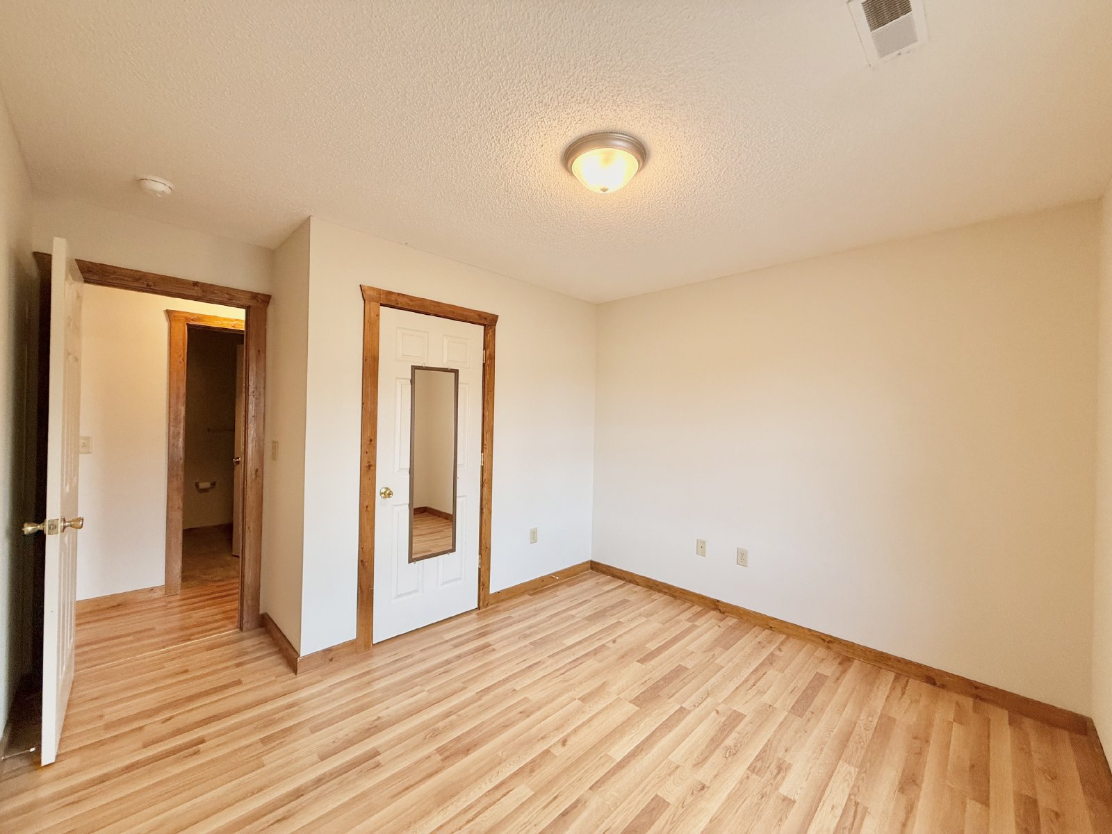 The Home You’ve Been Searching For! property image