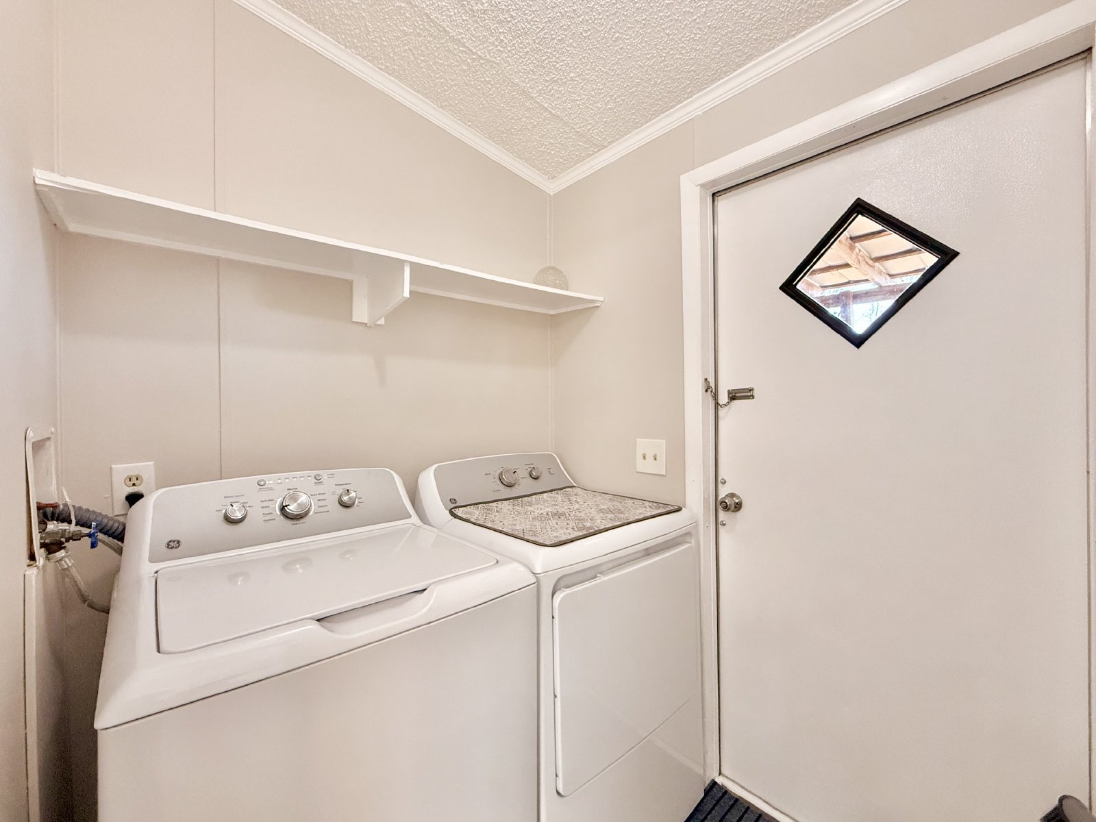 Fantastic Furnished Rental Near Lake Gaston property image