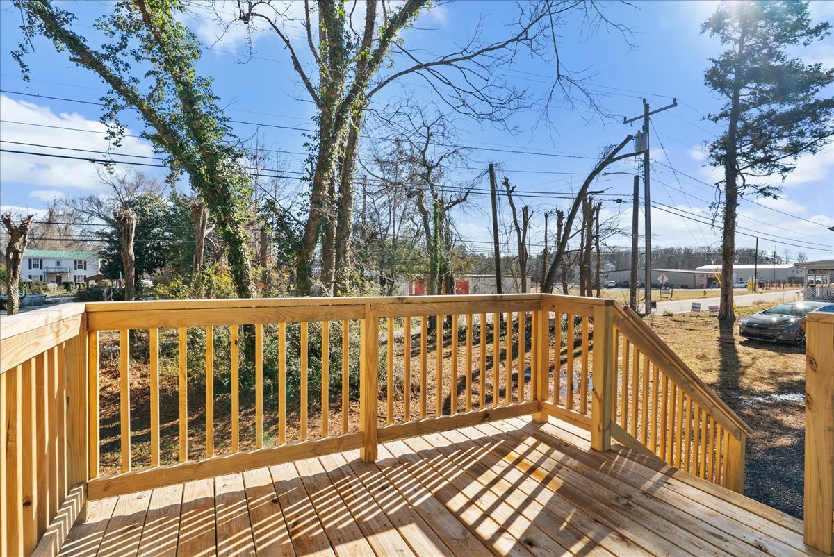 The Home You’ve Been Searching For! *Utilities & Furniture can be added with a rental premium* property image