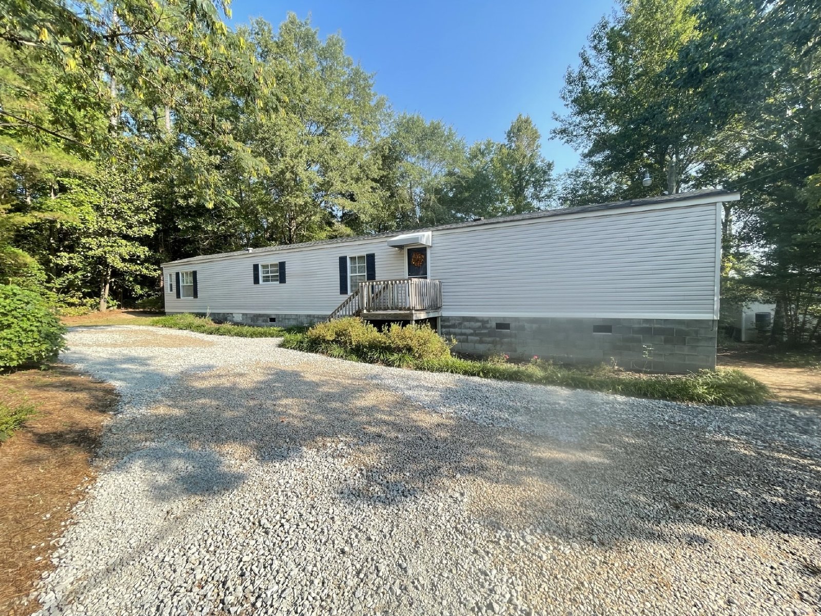 Fantastic Fully Furnished/All Inclusive Rental Near Lake Gaston property image