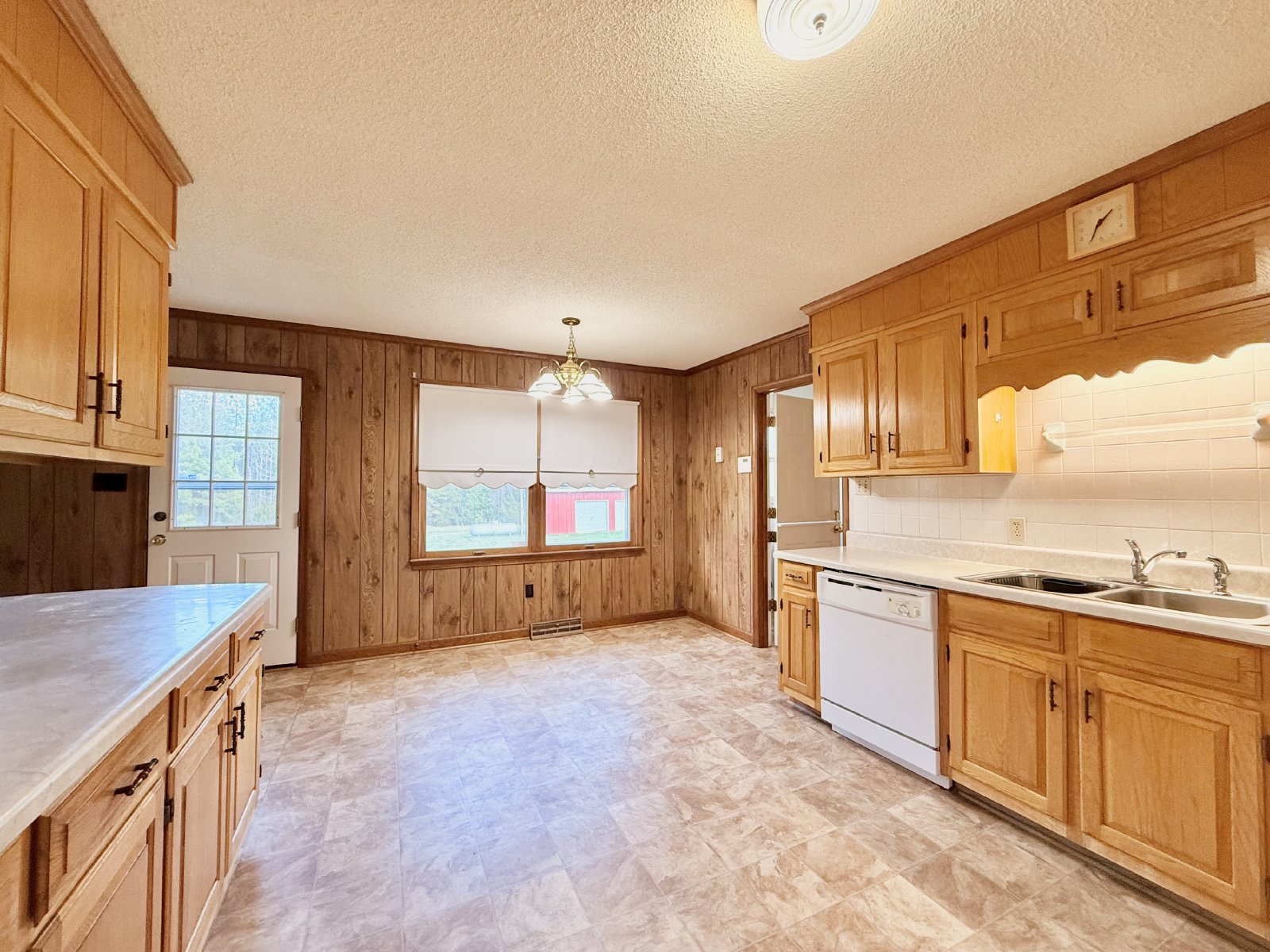 Charming 3 Bedroom Home for Rent! property image