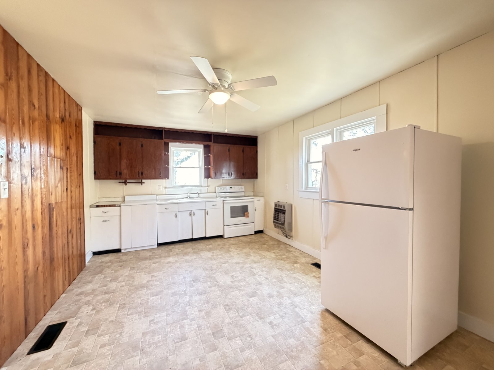 2450 Philbeck Crossroads Skipwith, VA 23968 property image