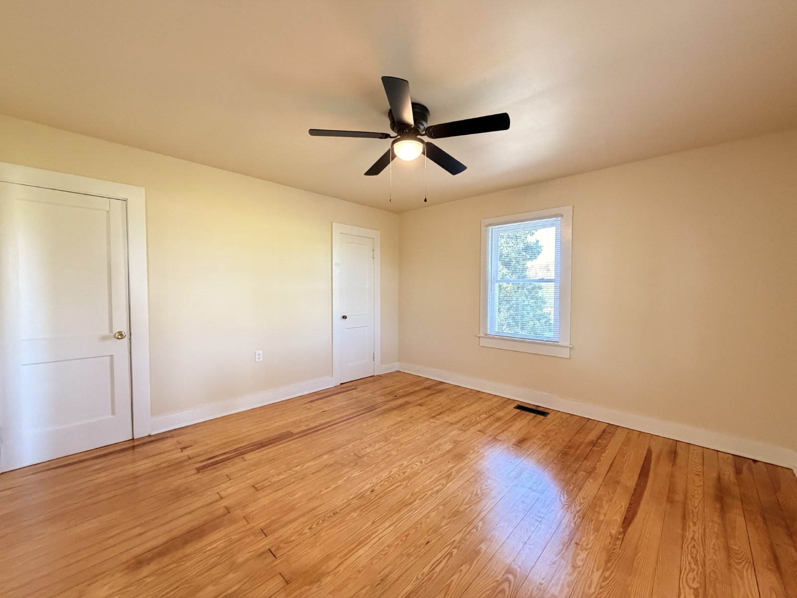 2450 Philbeck Crossroads Skipwith, VA 23968 property image