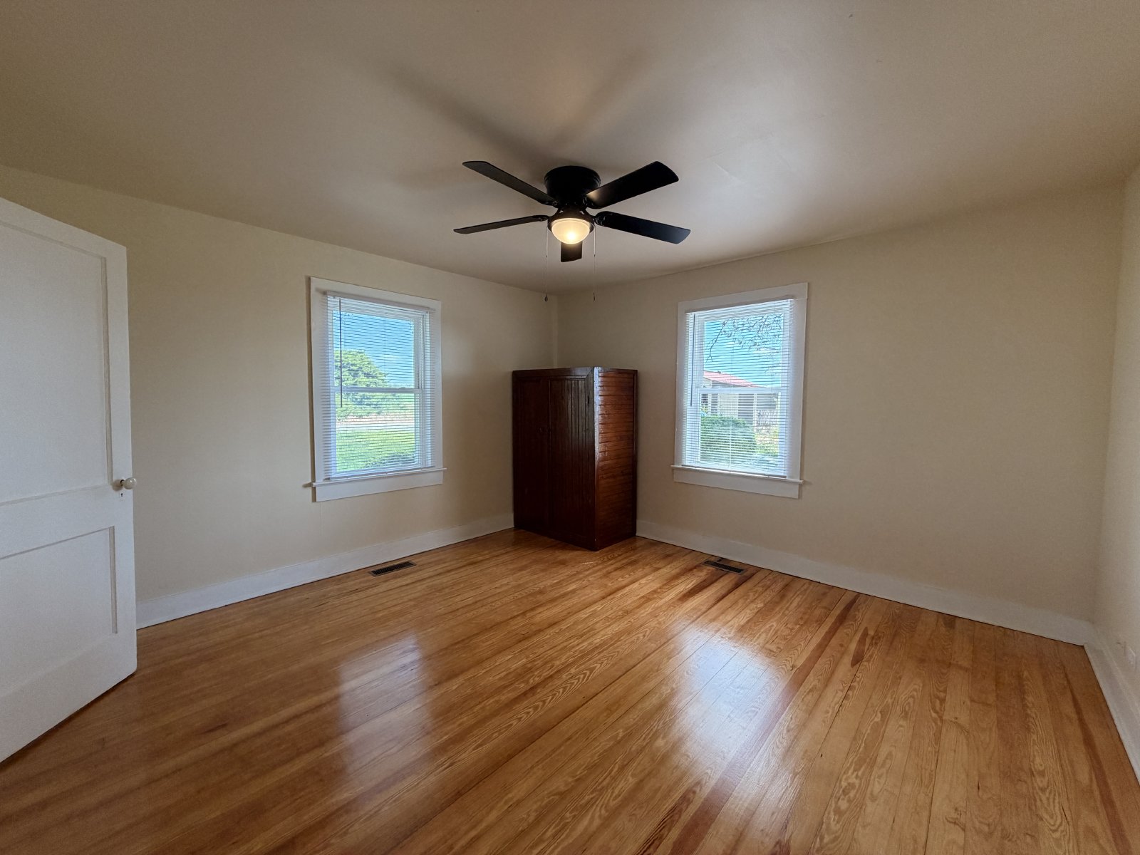 2450 Philbeck Crossroads Skipwith, VA 23968 property image