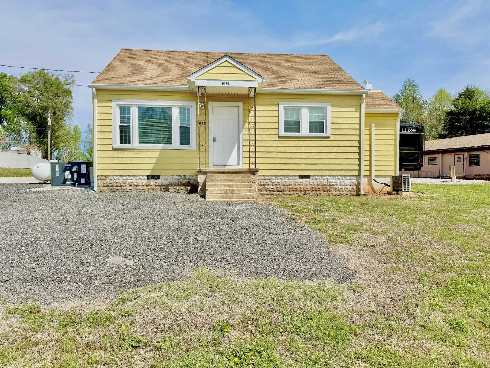 Fully Furnished and Utilities Included! property image