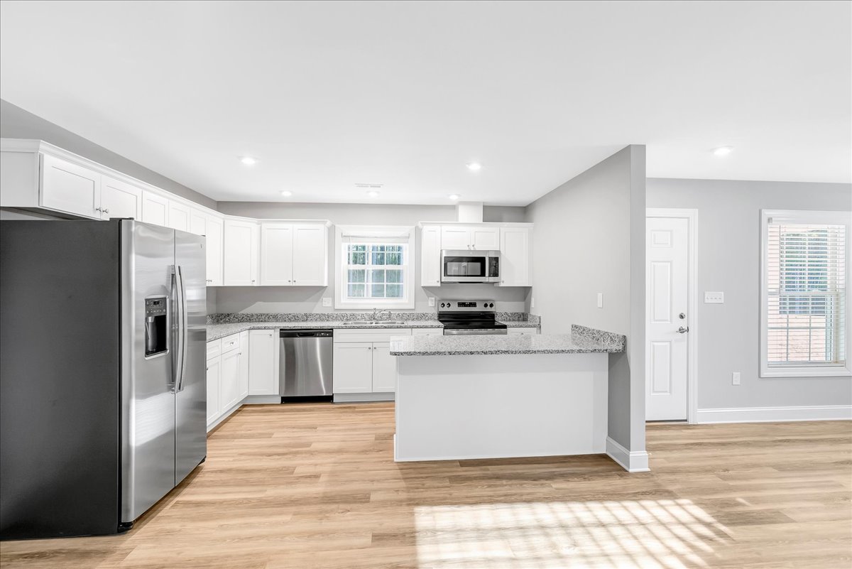 New Construction 3 Bedroom/2 Bathroom Homes with Garage property image