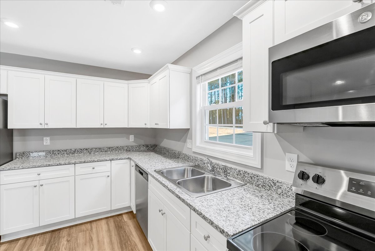 New Construction 3 Bedroom/2 Bathroom Homes with Garage property image