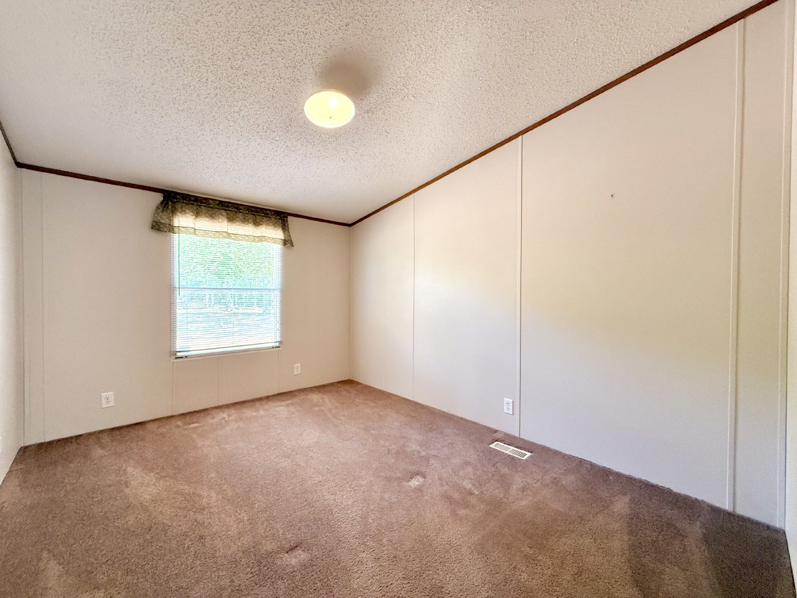 The Home You’ve Been Searching For! property image