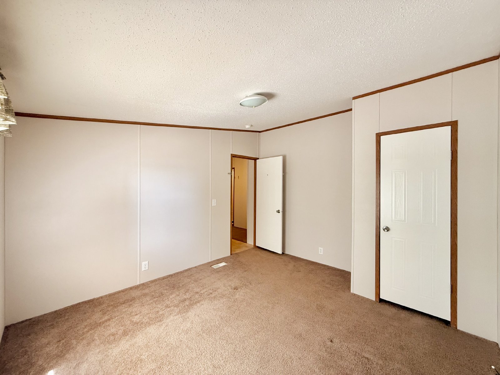 The Home You’ve Been Searching For! property image