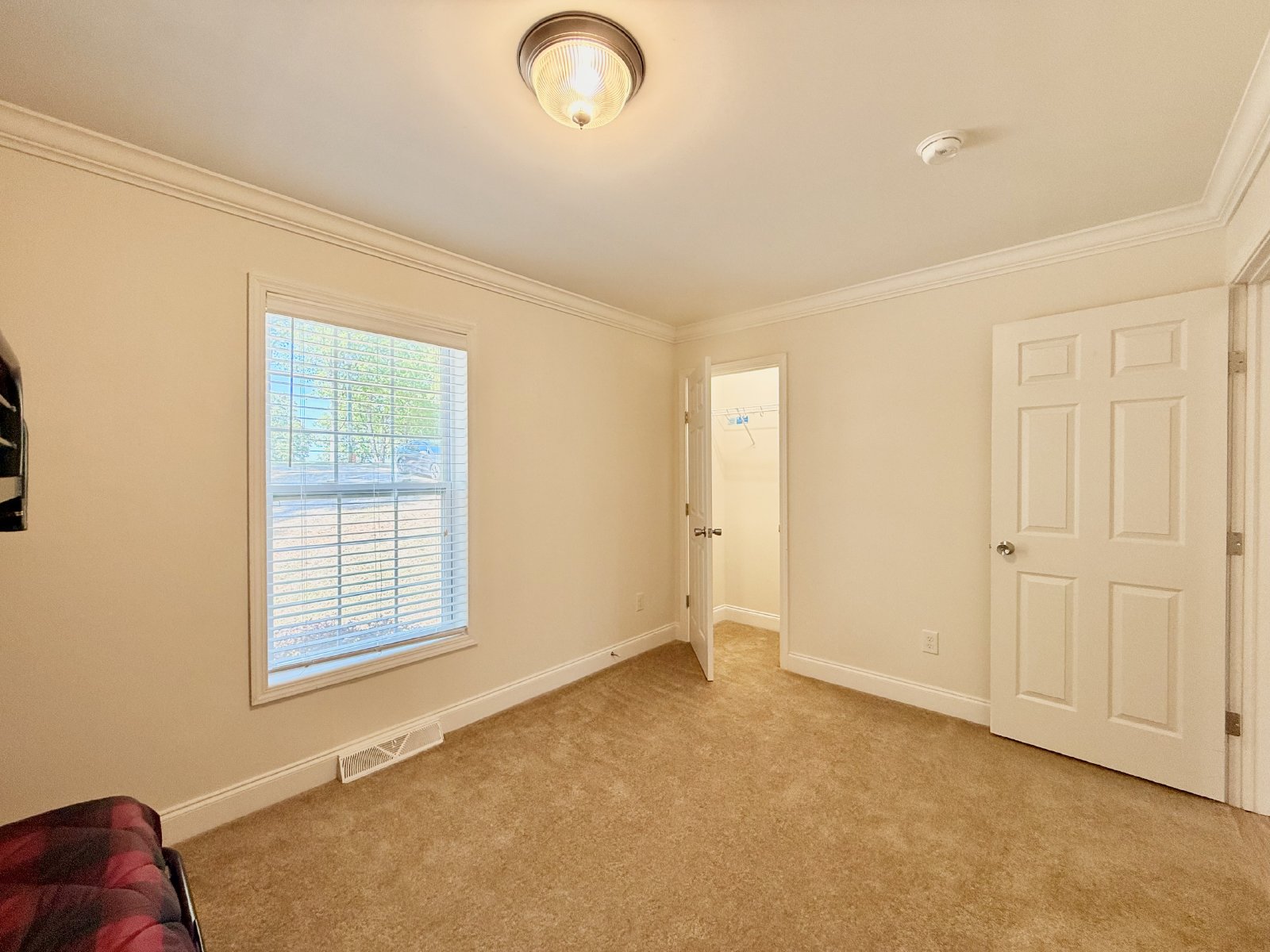 201 Lost Forest Road property image