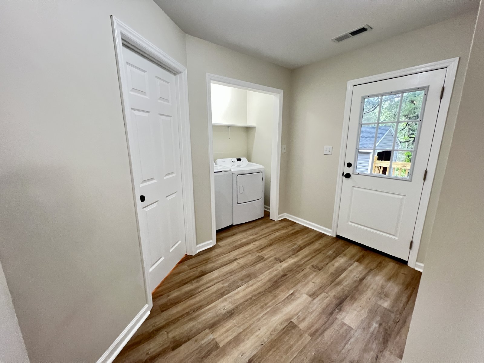 Classic Comfort on North Washington Street! property image