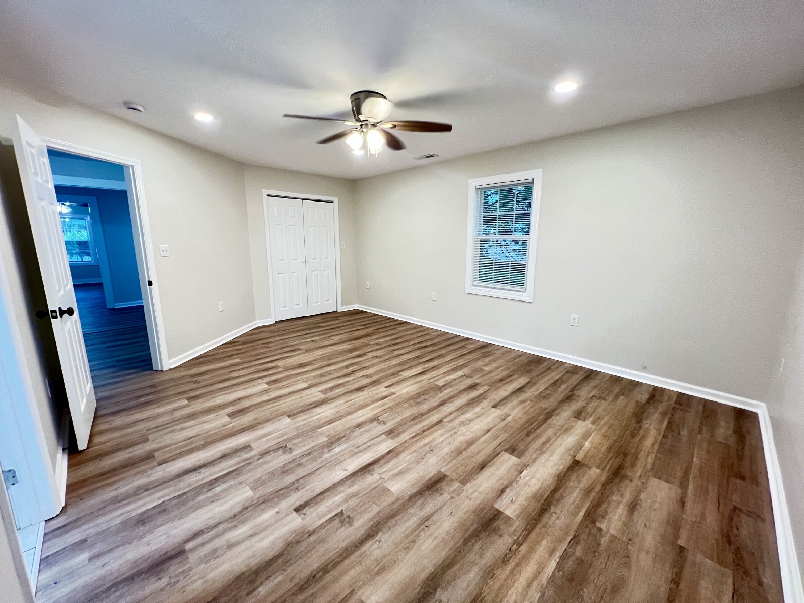 Classic Comfort on North Washington Street! property image