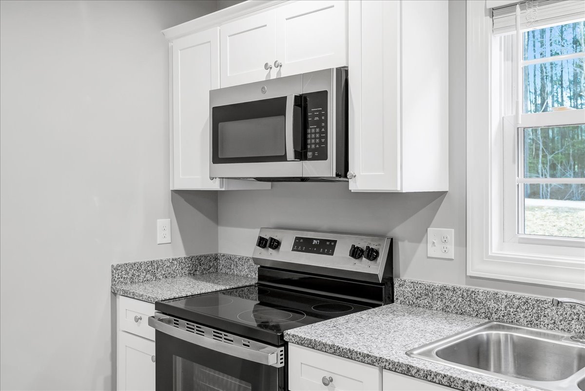 New Construction 3 Bedroom/2 Bathroom Homes with Garage property image