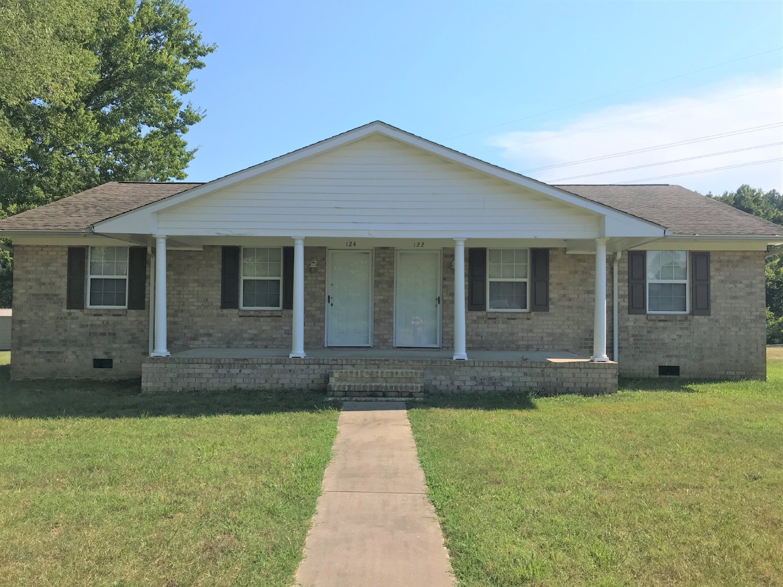 Location, Community, & Quality Living. It Starts Here in this 2 Bedroom Duplex! property image