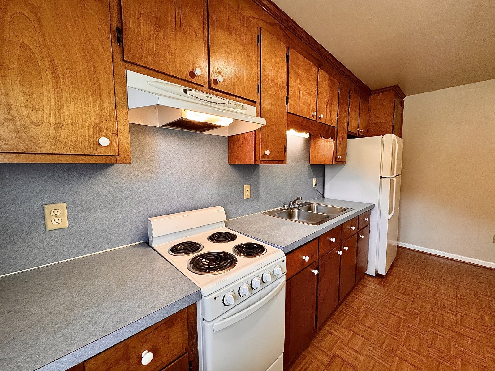 Location, Community, & Quality Living. It Starts Here in this 2 Bedroom Duplex! property image