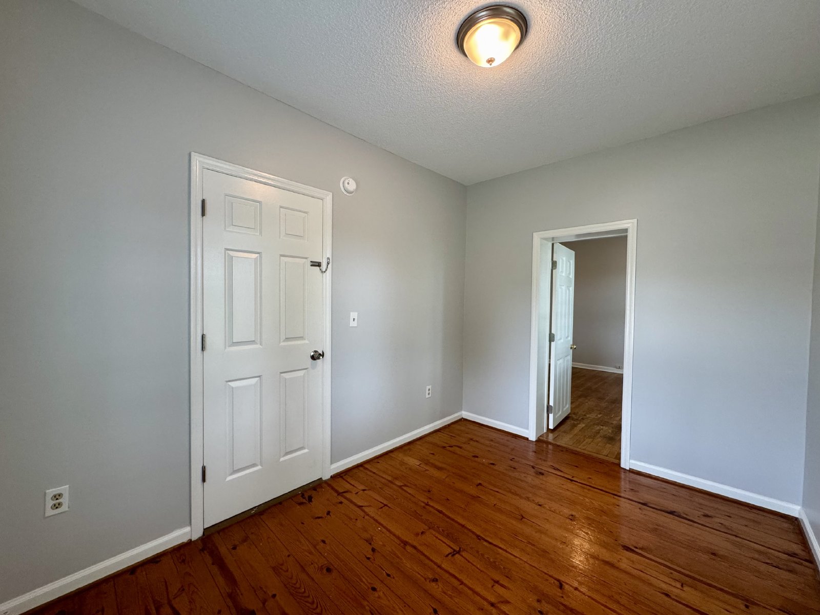Cozy, Charming, and Ready for You! property image