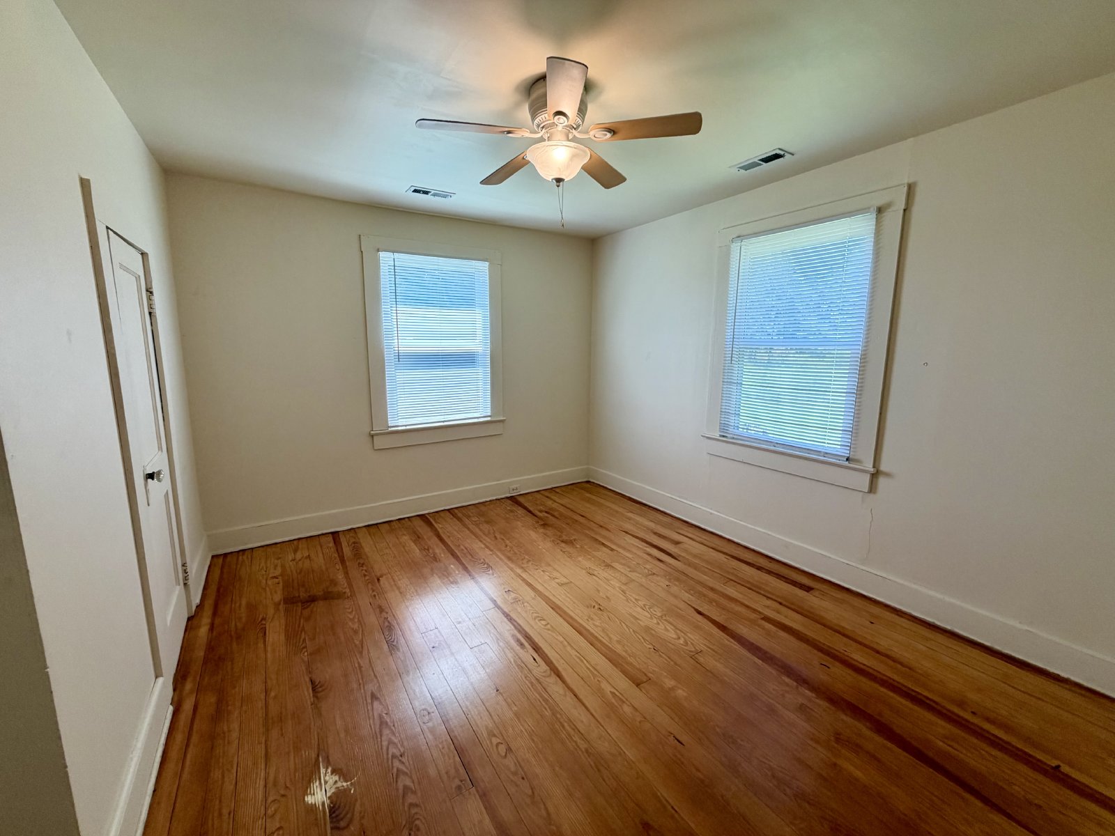 Say Hello to Your New Address! property image