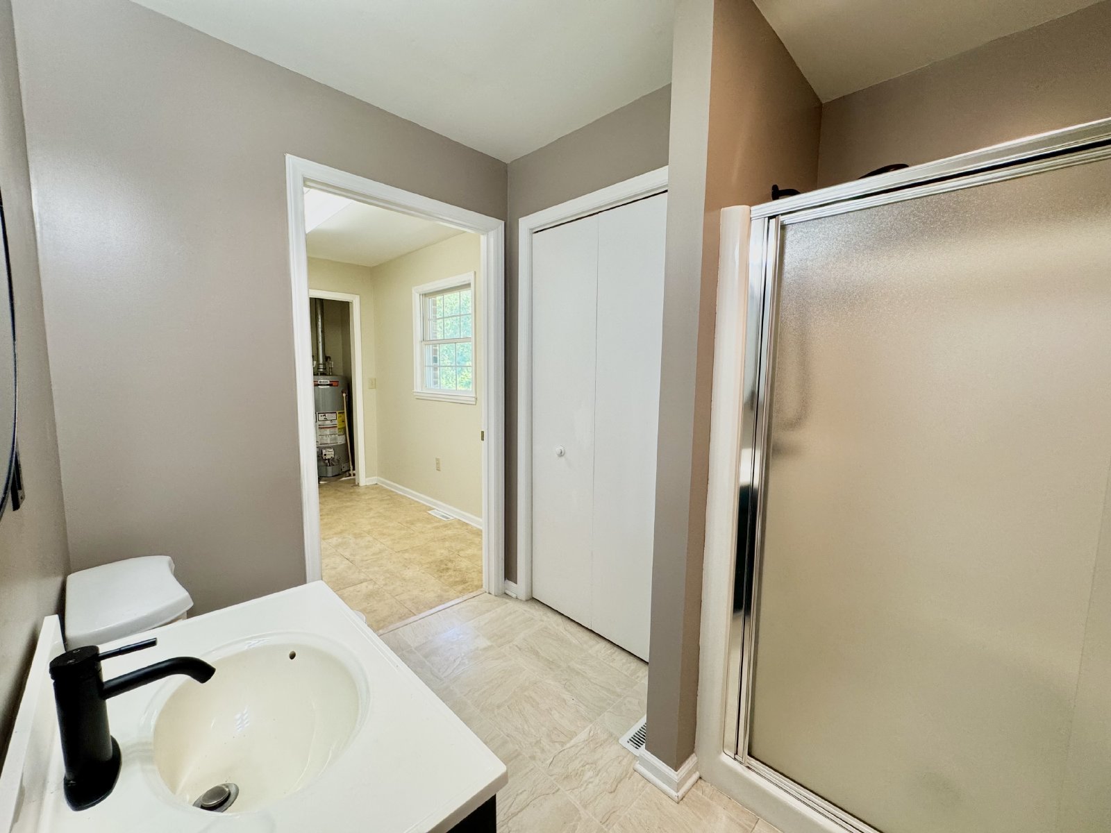 Location, Community, Quality Living. It Starts Here! property image
