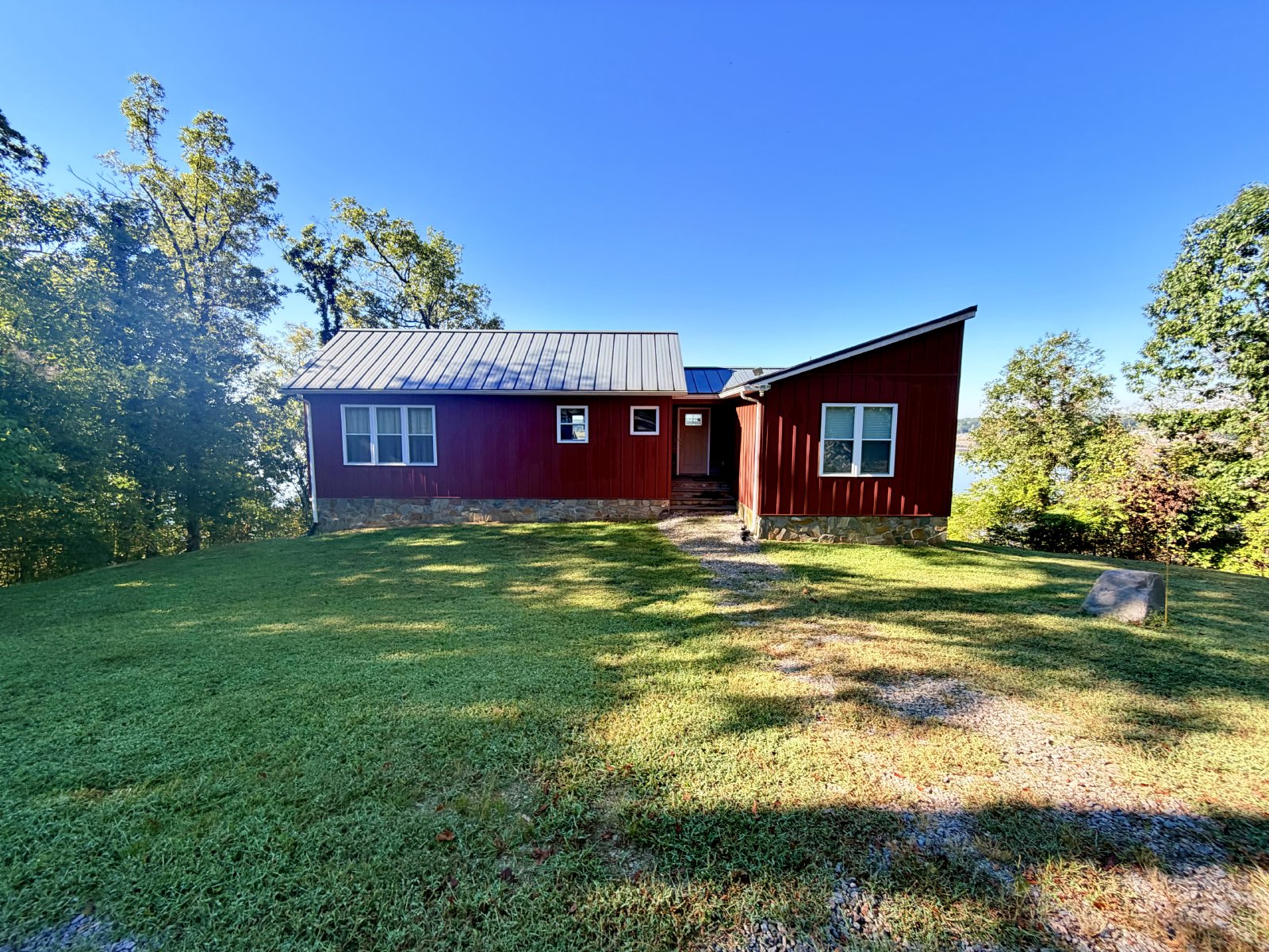Fully Furnished, All Inclusive, and Lake Front?! property image