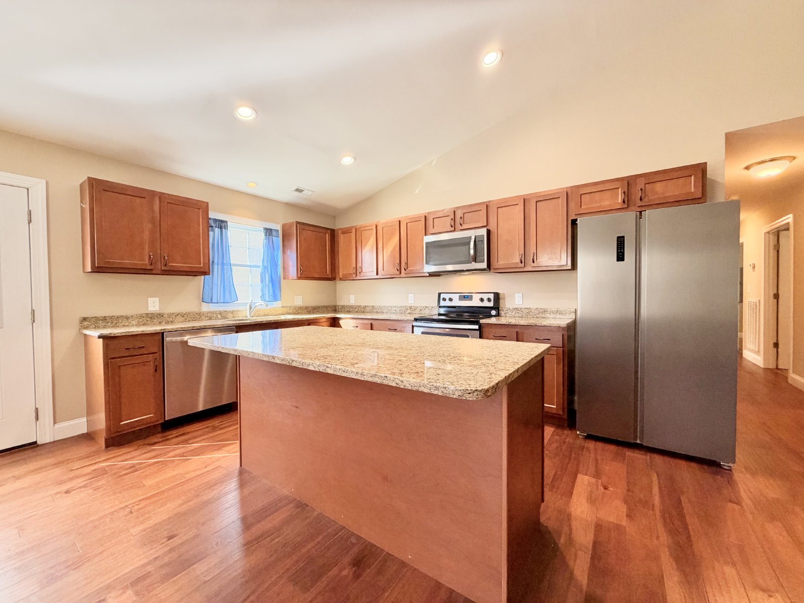 The Home You’ve Been Searching For! property image