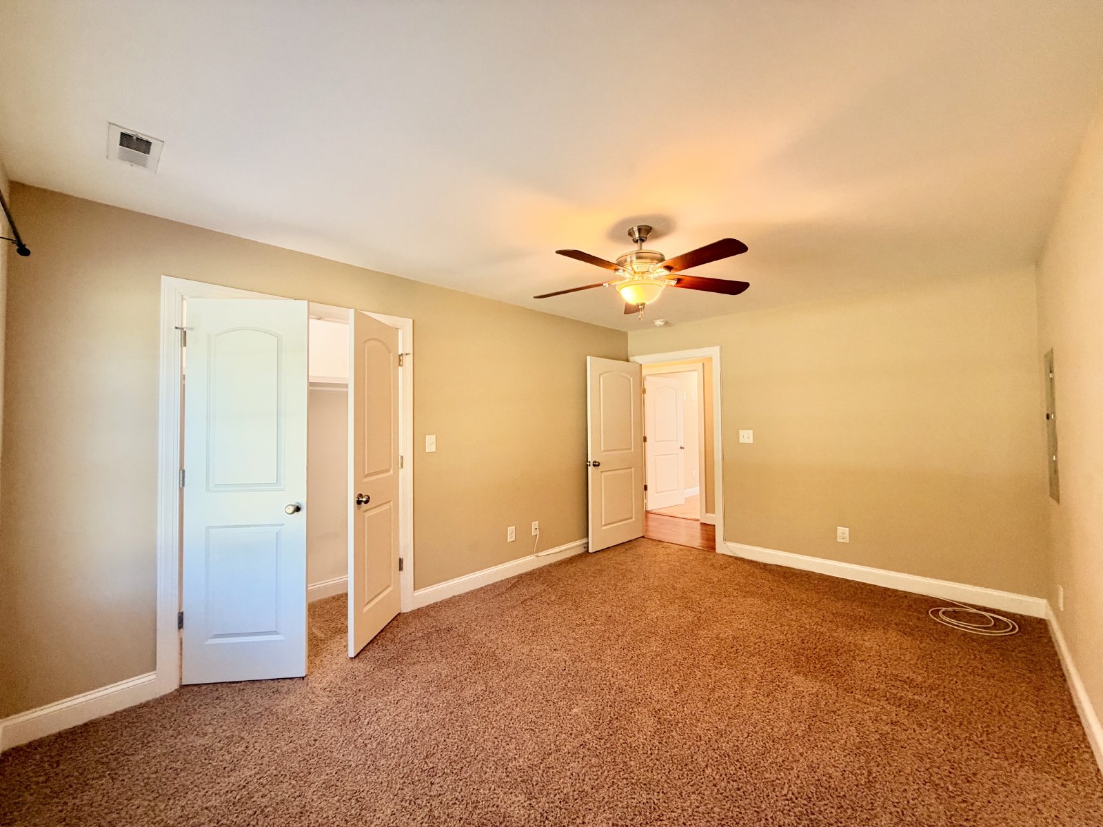 The Home You’ve Been Searching For! property image