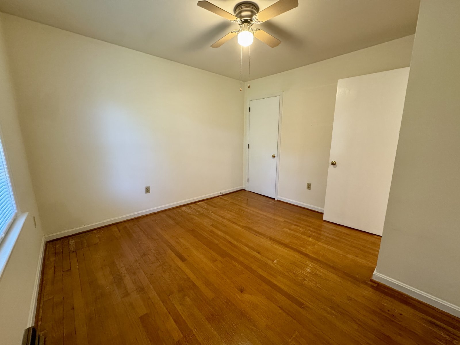 Oakwood Apartments property image