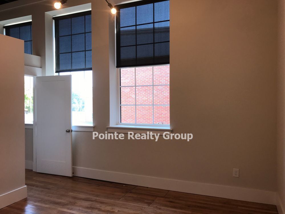 Luxury, Location, and Convenience!! property image