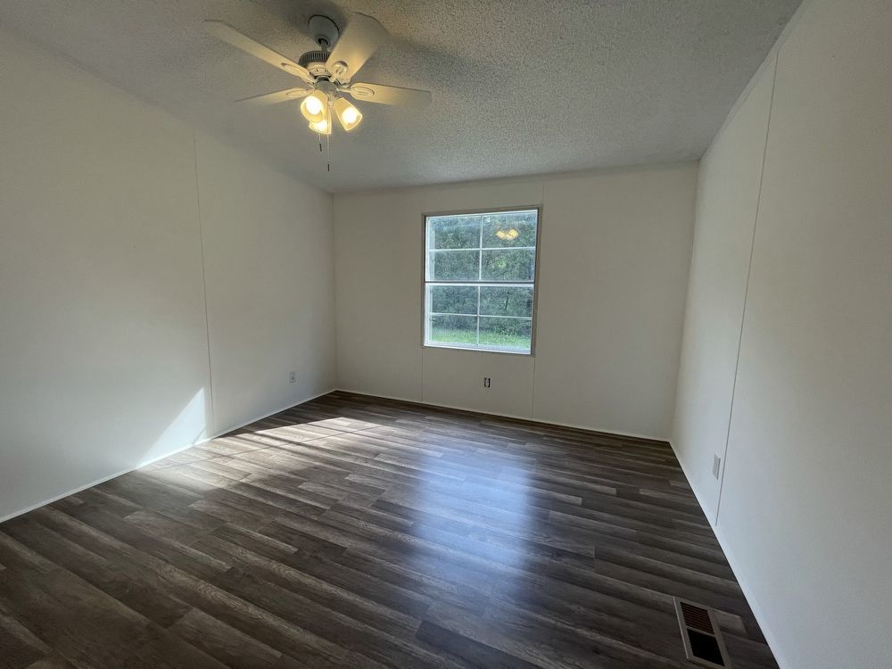 Spacious 3 Bedroom-2 Bathroom Home property image