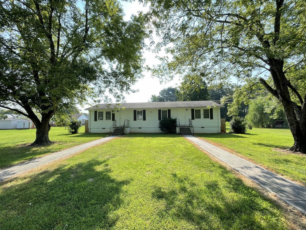 Location, Community, Quality Living. It Starts Here! property image