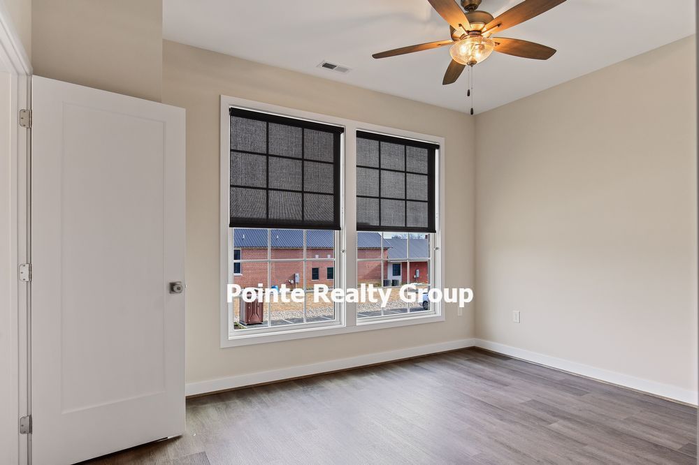 Lofts of Franklin II-Waiting for You!!! property image