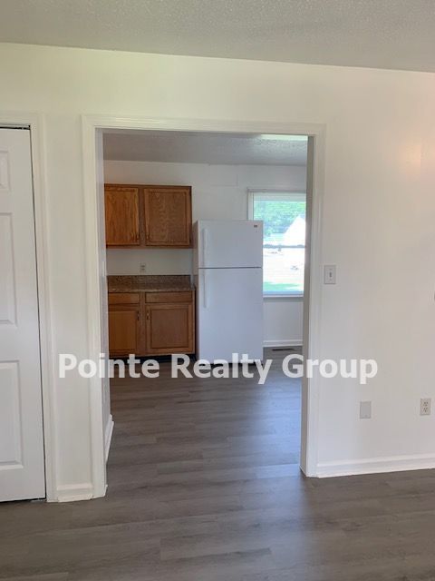 Settle in at 408 Holly Avenue! property image