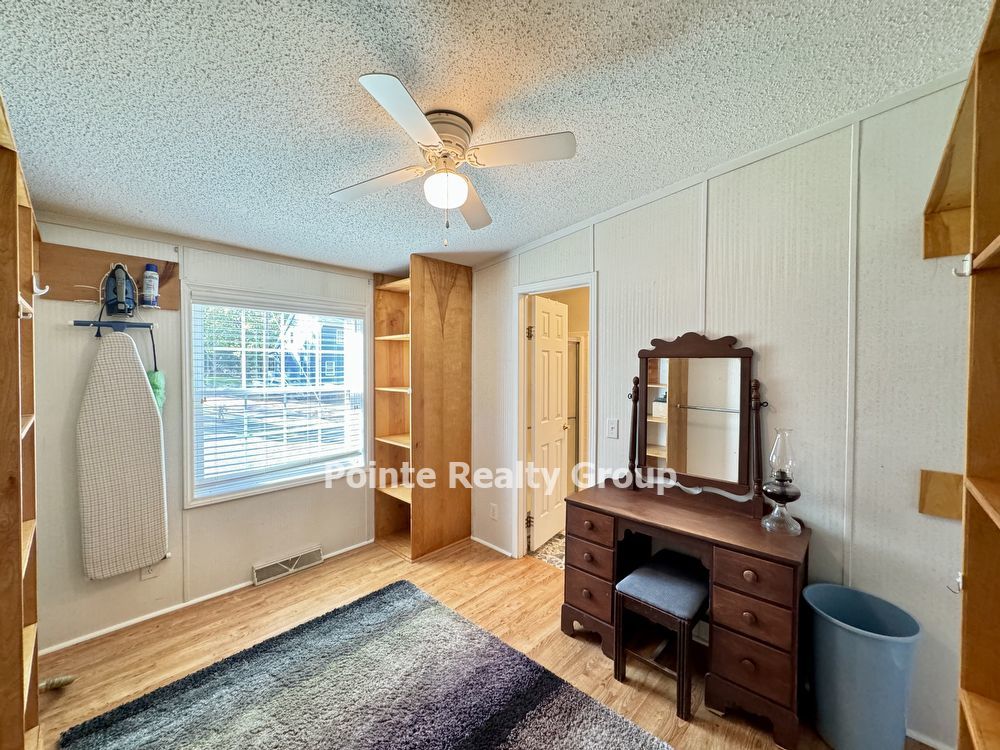 FULLY FURNISHED, ALL INCLUSIVE, LAKE ACCESS BEAUTY FOR RENT property image