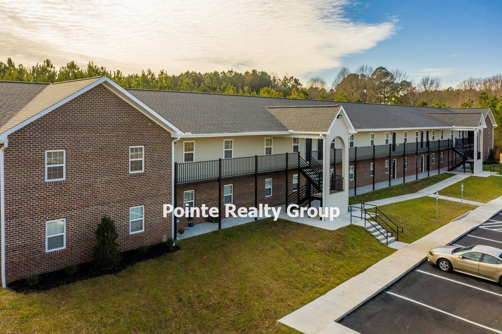 BriarCliff Apartments-Coming home never felt so good. property image