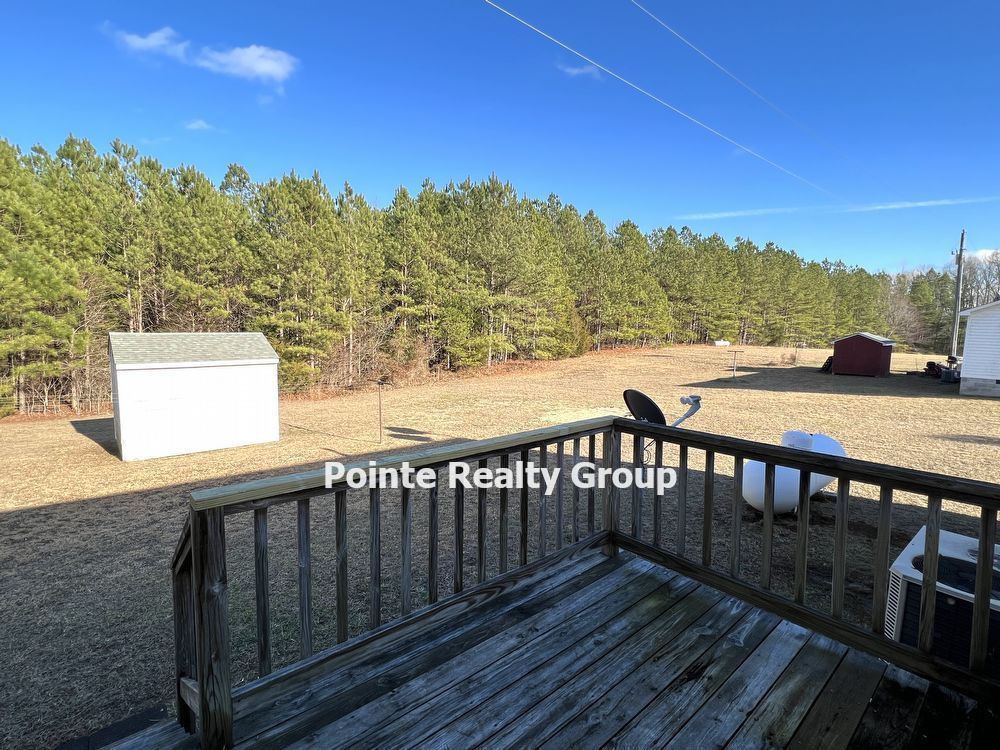 Country Living and Convenience at It's BEST property image