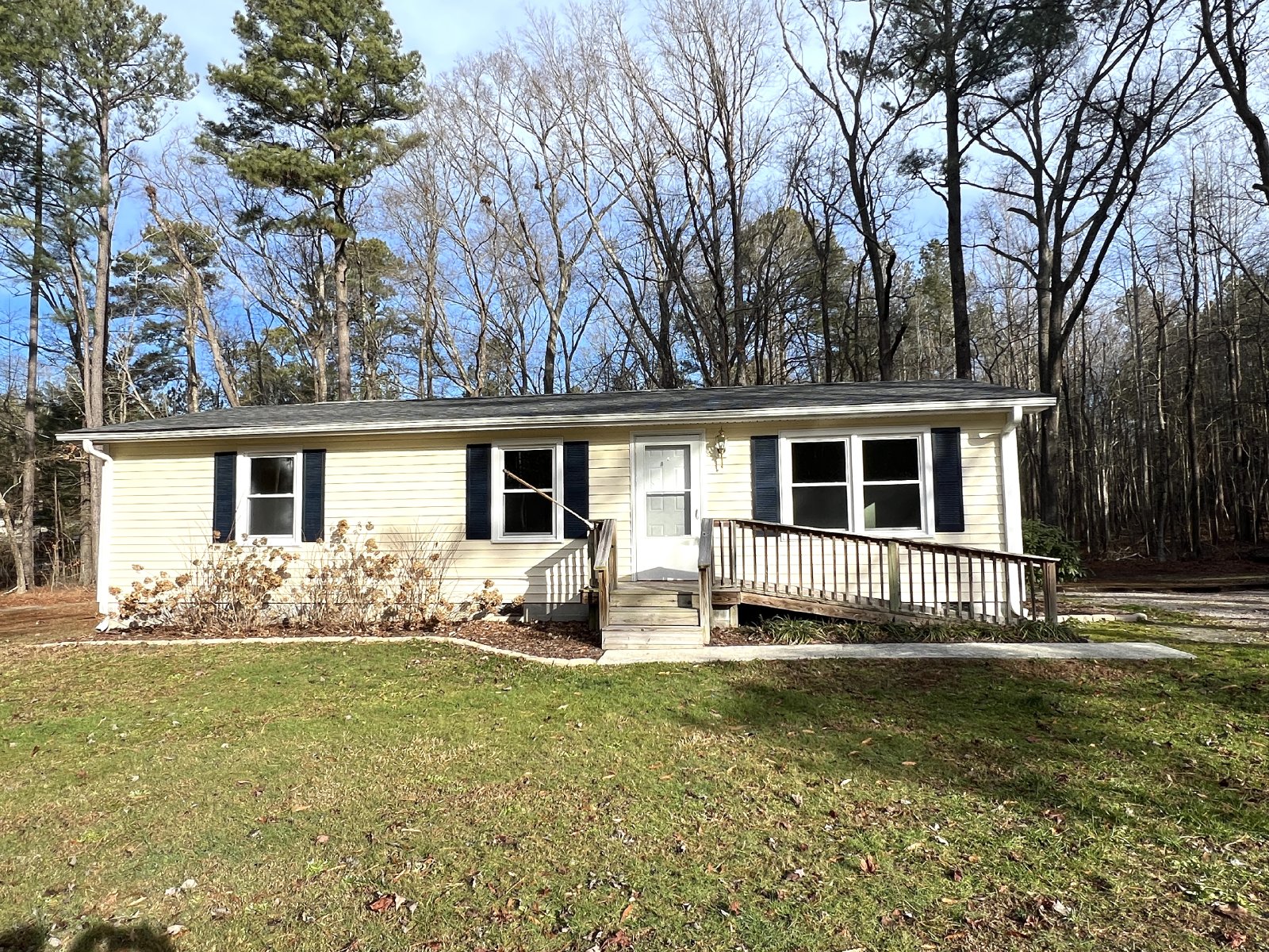 933 Chalk Level Rd. Alberta, VA 23821 Pointe Realty Group
