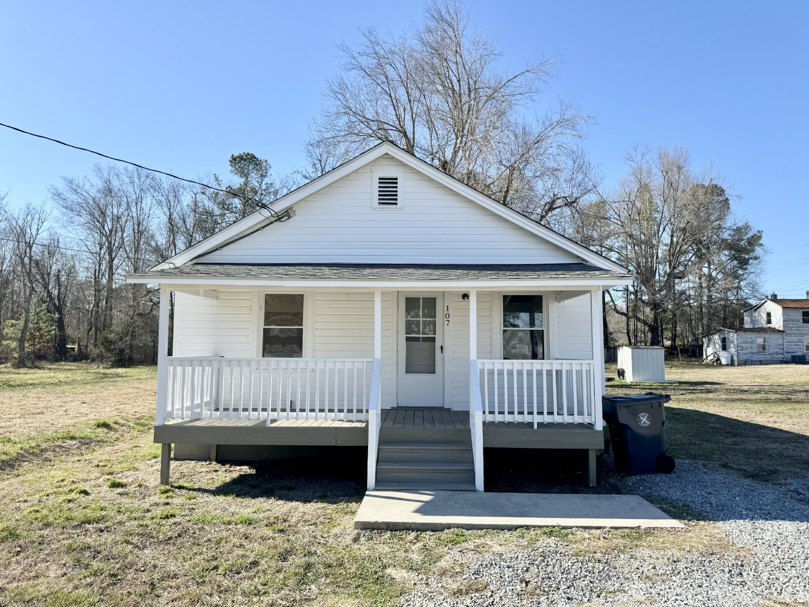 Lovely 2 Bedroom Rancher… Waiting for You to Make it Home! property image