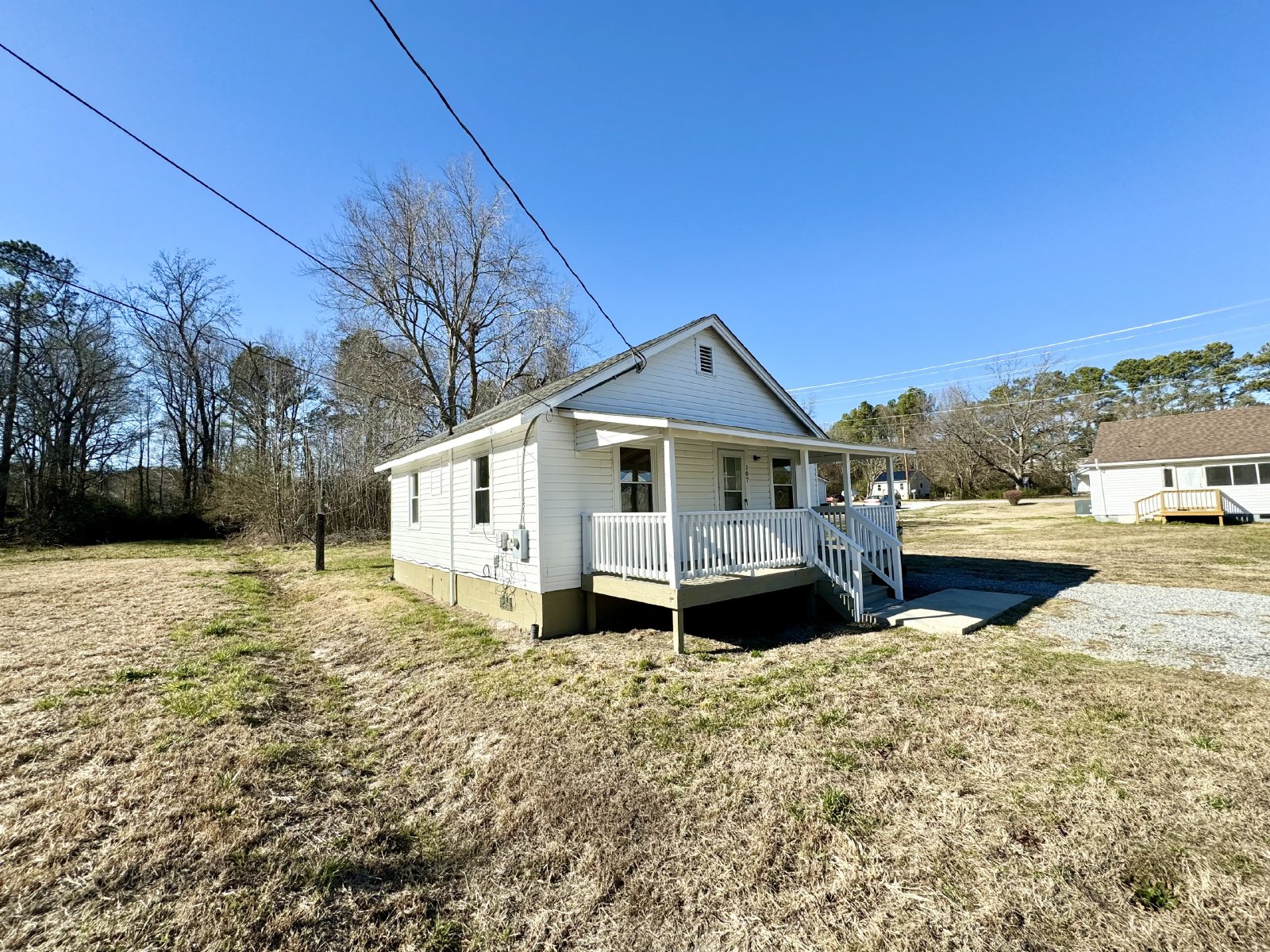 Lovely 2 Bedroom Rancher… Waiting for You to Make it Home! property image