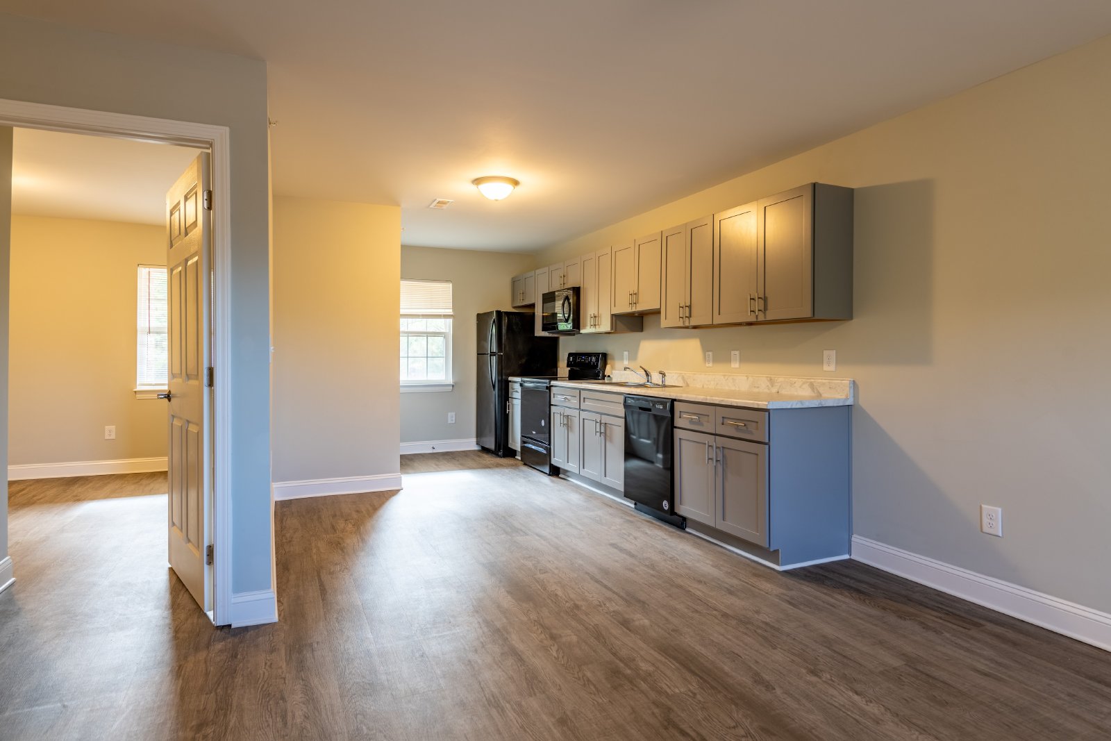 BriarCliff Apartments-Brand Spanking New & Waiting for YOU! property image